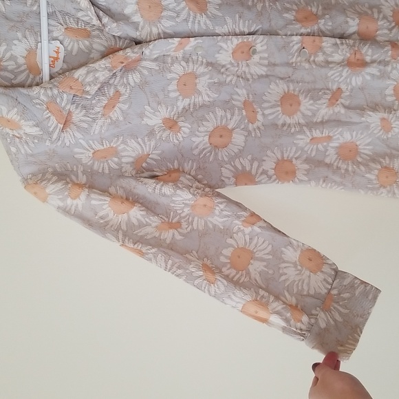 Vintage Betty Hartford Pastel Daisy Dress - Picture 3 of 6